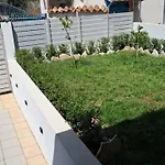 Nicole Villa Katarrakhion