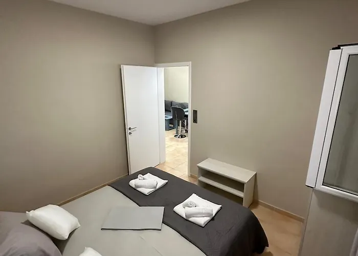 Willa Nicole Katarrakhion